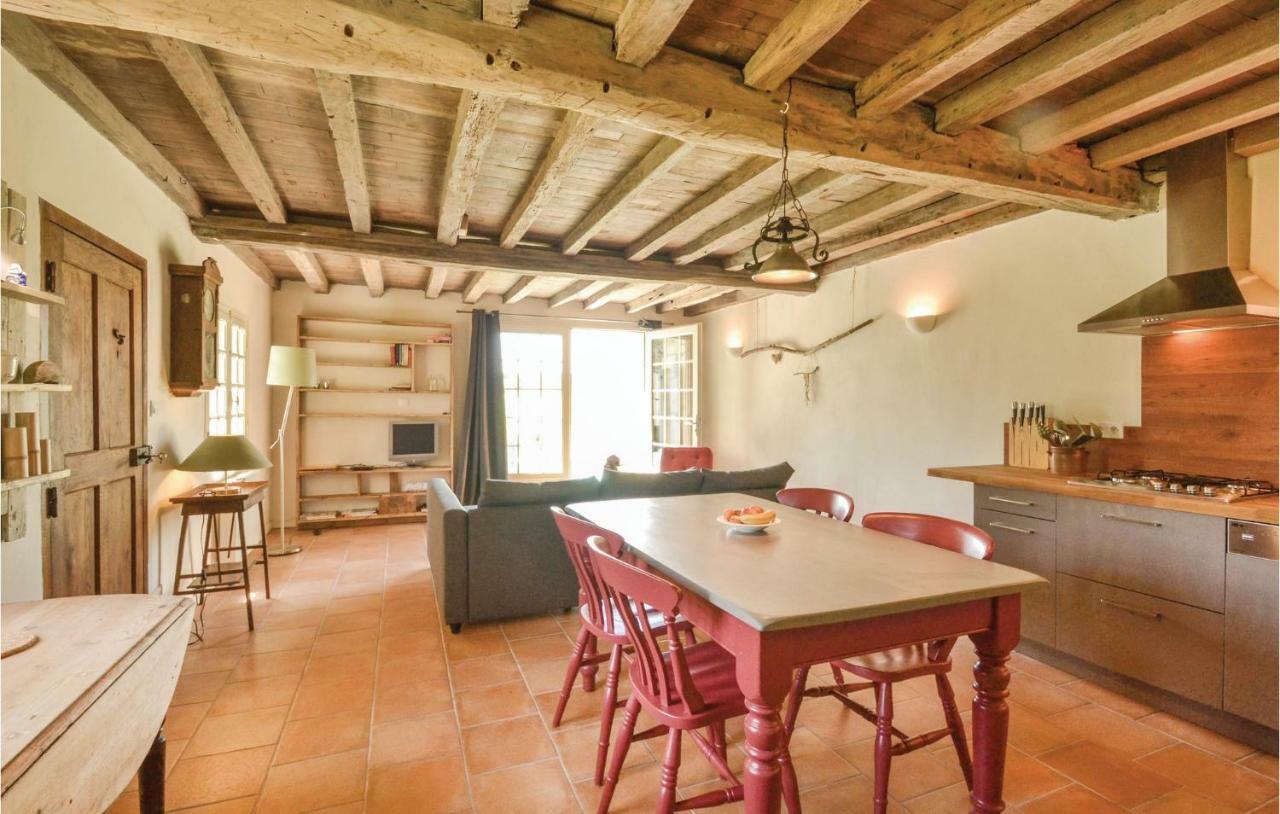Lovely Home In Charritte De Bas With Wifi ภายนอก รูปภาพ